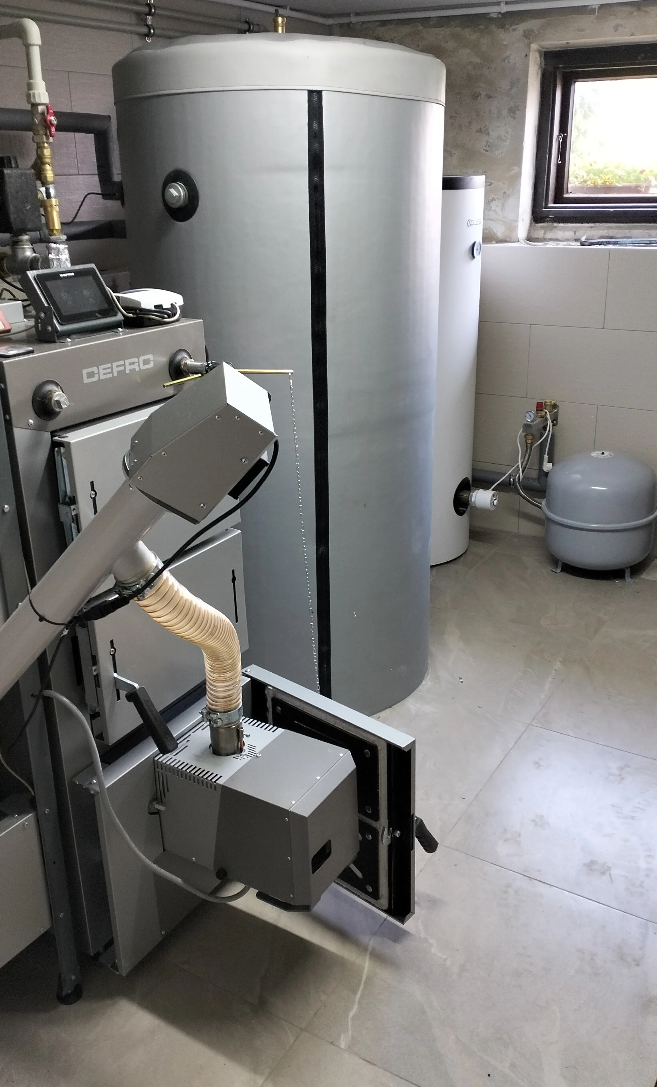 Kotłownia z kotłem Defro Firewood Duo 15 kW, zdjęcie 2