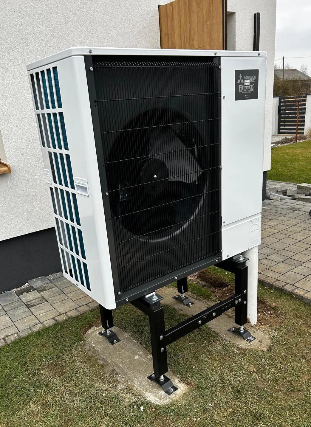 Realizacja pompy ciepła Mitsubishi Zubadan 6 kW